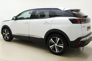 Peugeot 3008 1.2 PureTech Crossway 130 PK | Navigatie | Camera | Climate contro| Keyless | Lichtmetalen velgen | Extra getint glas | Cruise control / 5