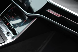 Audi RS6 Avant 4.0 TFSI quattro  Nardo Ceramic Pano Trekh Sportuitl HUD ACC Dynamic+ 4WS / 94