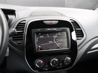 Renault Captur 0.9 TCe Limited | PDC | NAVI | CRUISE | LMV | / 9
