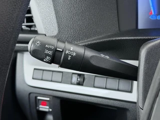 Peugeot e-Expert Long 75 kWh L3 9pl | SOH 95% | CAMERA | NAVIGATIE | BTW VERREKENBAAR | LED | CLIMA | FABRIEKSGARANTIE TOT 11-2027 | ALL-IN PRIJS / 26