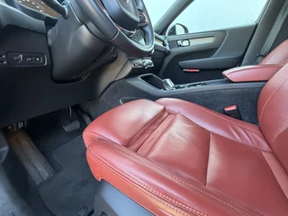 Volvo XC40 1.5 T5 262pk Recharge Inscription PHEV Leer Stoel/Stuurverw Carplay Crystal Orrefors Dealer-Onderhouden! / 50