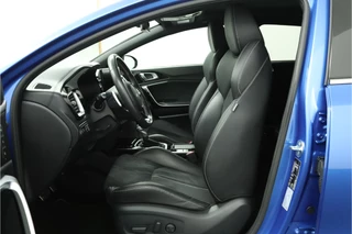 Kia ProCeed 1.5 T-GDi GT-PlusLine  Airco - Apple Carplay/Android Auto - Cruise Control - Dodehoekdetectie -  Navigatie - Stuur/Stoel Verwarming - Fabrieksgarantie tot 06-2031 / 19
