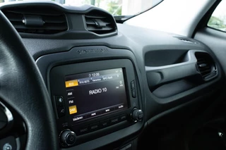 Jeep Renegade 1.4 MultiAir Limited Grijs Kenteken|Parkeersenoren|Navi|EX BTW| / 32