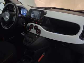 Fiat Panda 1.0 Hybrid Pandina / 14