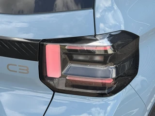Citroen C3 1.2 Turbo 100pk Max | Apple Carplay/Android Auto | Achteruit rijcamera | Voorstoelen verwarmd | lichtmetalen velgen 17" | elektrische ramen voor / 10