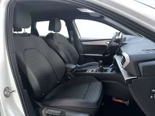 Seat Leon Sportstourer 1.0 TSI FR Business Intense Camera Sfeerverlichting Navigatie DAB+ / 6