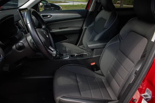 Renault Arkana mild hybrid 140 EDC techno | Stoel- en stuurwiel verwarming | Achteruitrijcamera | Adaptieve cruise control | / 5