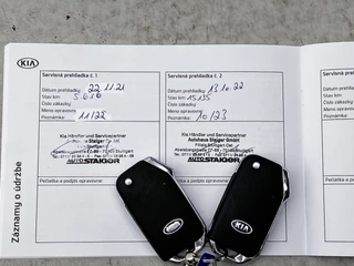 Kia XCeed 1.4 T-GDi DynamicLine | Camera | Stoel-/Stuurverwarming | Cruise Control | CarPlay | / 30
