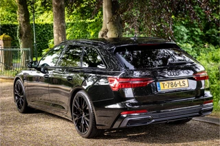 Audi A6 Avant 55 TFSI e Quattro S Line  Full Black Matrix Led Panorama 21" ACC Trekhaak / 16