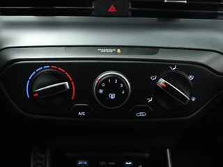 Hyundai Bayon 1.0 T-GDI Comfort Navigatie | Camera | Cruise control / 34