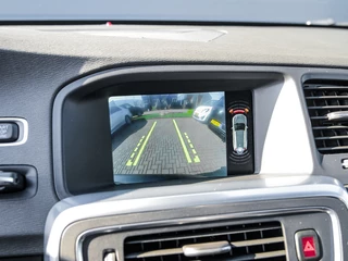 Volvo V60 2.4 D6 AWD Plug-In Hybrid Summum | Leder | Schuifdak | Keyless | Camera | Xenon | Stoelverwarmng / 11