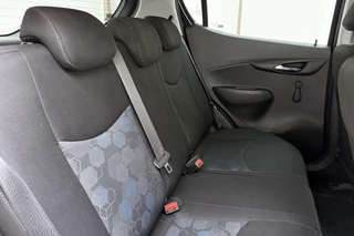 Opel KARL 1.0 Rocks Online Edition | Navigatie via Carplay | Parkeersensoren | Dakrails | DAB radio | Cruise control | Zuinige motor / 14