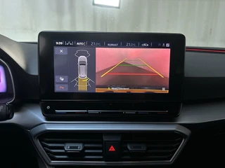 Seat Leon Sportstourer 1.5 eTSI 150pk DSG FR Business Intense LED Camera Stoelverwarming DAB+ / 9