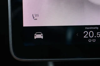 Tesla Model 3 Stnd.RWD Plus 60 kWh Pano | Leder | Autopilot / 19