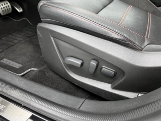 Renault Arkana E-Tech Hybrid 145PK R.S. Line RS Alpine  | CAMERA | ADAPTIVE CRUISE | STOELVERWARMING / 17