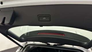 Volkswagen T-Roc 1.0 TSI Style Business CARPLAY NAVI ADAPTIEF CRUISE. / 8