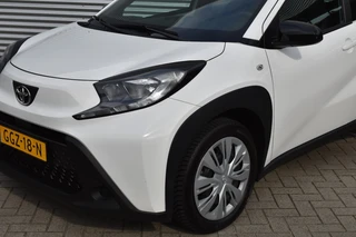 Toyota Aygo X 1.0 VVT-I MT PLAY / NL AUTO / 1e EIGENAAR / 100% DEALER ONDH. / 8