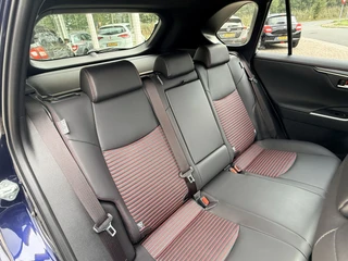Suzuki Across 2.5 Plug-in Hybrid Style  | LED | Leder | Adaptive Cruise | Apple/Android | Stuurverwarming | Voor en achterbank verwarming | Camera / 72