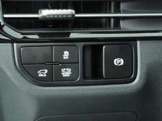Kia Sportage 1.6 T-GDi Hybrid GT-PlusLine  - Stoel ventilatie - Stoel/Stuur verwarming - Head-up display - Matrix led koplampen - Adaptive cruise control - Electrische achterklep - Harman Kardon Speakers - Geheugen - Fabrieksgarantie t/m 19-09-2032 / 24