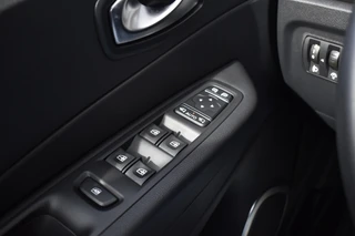 Renault Captur 1.2 TCe Aut. Limited  | Trekhaak | Camera |  Keyless Entry | Navigatie | Climatecontrol | Orig. NL | / 20