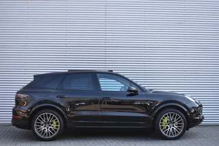 Porsche Cayenne 3.0 E-HYBRID NL AUTO / P.DAK / ADAP. CRUISE / 8