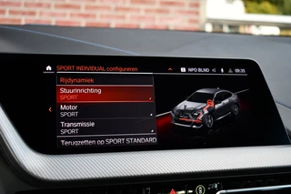 BMW 2 Serie Gran Coupé 218i M-Sport  Shadowline Trekhaak 18inch Live-cockpit Sfeerverlichting / 31