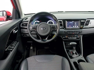 Kia Niro 1.6 GDi Hybrid DynamicLine | Trekhaak | All-seasonsbanden | Navigatie / 4