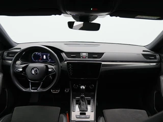 Škoda Superb Combi 1.4 TSi 218 Pk iV Sportline Business | Trekhaak | Stoelverwarming | CarPlay | Camera | Cruise Control | Navigatie | Full LED | 19 Inch | 91.754 Km !! / 38