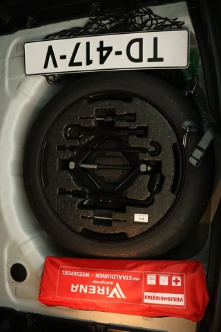 Kia Ceed 1.4 T-GDi ExecutiveLine  - Panoramadak - Stoelverwarming/Verkoeling - Achteruitrijcamera - Trekhaak - All season Banden - Virena Zekerheidspakket t.w.v. €895,- / 38