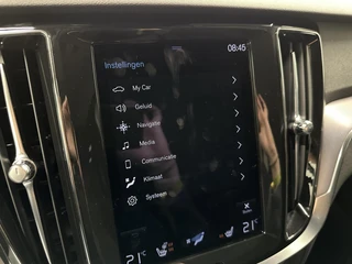 Volvo V60 2.0 B3 Momentum Advantage TREKHAAK CARPLAY NAVI ADAPTIEF CRUISE CAMERA. / 40