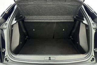 Peugeot 2008 1.2 PureTech Active Cruise Control l Airco l Apple Carplay/Android Auto l Parkeersensoren l Centrale Deurvergrendeling l Elektrische ramen l Elektrisch Verstelbare Spiegels / 4