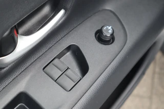 Toyota Aygo X PULSE APPLE/ANDROID 17''LM-VELGEN ALL-SEASON PRIVACY-GLASS CAMERA ADAP. CRUISE / 16