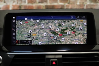 BMW X3 xDrive20i High Executive xLine Automaat  / Navigatie Professional / Leder / Trekhaak / 19 Inch / Adaptieve LED-koplampen / Stoelverwarming / Ambiance Verlichting / Parkeersensoren voor+achter / Sportstoelen / 20