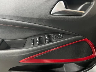 Opel Crossland 1.2 Turbo Level 4 / NL-auto / Met nieuwe distributieriem / 17