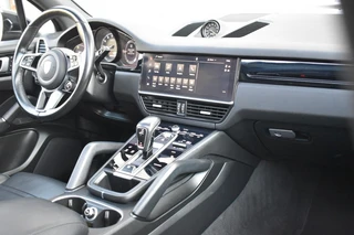 Porsche Cayenne 3.0 E-HYBRID NL AUTO / P.DAK / ADAP. CRUISE / 22