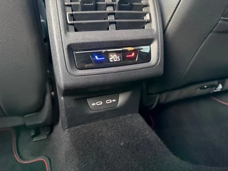 Volkswagen Golf 2.0 TSI GTI Panodak Leer Stoelverkoeling Head-Up / 23