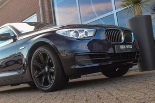 BMW 5-serie Gran Turismo 535i High Executive | NL auto | Facelift | Camera | Navigatie | Bluetooth | Xenon | PDC | Climate control | Cruise control | 19 inch | Elektrische achterklep / 42