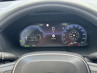 Toyota RAV4 2.5 Hybrid Dynamic AWD DYNAMIC 1650KG TREKGEW STOELVERW PARK-SENSOREN NAVI CAMERA APPLE/ANDROID LM-VELGEN / 11