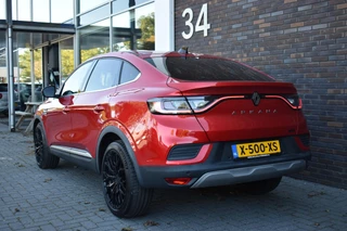 Renault Arkana 1.6 E-Tech full hybrid 145 techno / 10