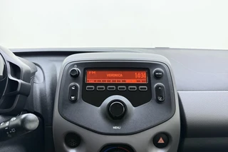 Peugeot 108 1.0 e-VTi Blue Lease | Elek. ramen | Airco | Stuurbediening | Centrale deurvergrendeling | / 19