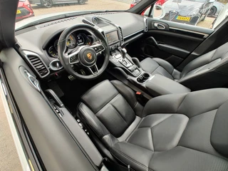 Porsche Cayenne 3.0 S E-HYBRID  NAP | Pano | Stoelventilatie | Bose | Memory Seats / 16