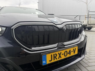 BMW i5 Touring eDrive40 84 kWh / 99