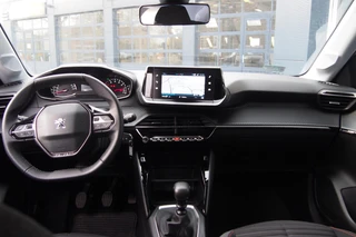 Peugeot 208 1.2 Turbo Active Pack Edition | Airco | LED-Koplampen | 16 inch LM-Velgen | Navigatie | Apple Carplay | Parkeersensoren | Cruise Control | DAB+ Radio | Multifunctioneel Stuurwiel | / 17