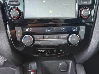 Nissan QASHQAI 1.2 N-Connecta  - 360 GR Camera - Panorama dak - Crfuise controle - climate controle - Virena Zekerheidspakket 895, - BOVAG Garantie / 31