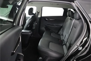Kia EV6 Light Edition 63 kWh - SOH 99,7%  - Navigatie - Adaptive Cruise Control - Stoel/Stuur verwarming - Apple Carplay/Android Auto - Fabrieksgarantie tot 02-2032 / 30