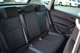 SEAT Ateca 1.0 EcoTSI Style Business Intense | Trekhaak | Apple CarPlay | Camera | Climate / 7