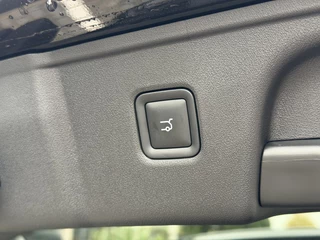Leapmotor C10 Design ProMax 81.9 kWh 300PK Automaat Navigatie, Camera 360, Lichtmetalen velgen, Elektrische Achterklep, Kunstlederen bekleding, Stoel Verwarming & Ventilatie / 16