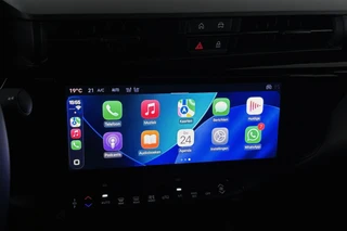 Alfa Romeo Junior 1.2 Turbo Hybrid Ibrida Speciale Pack Techno Stoelverwarming Camera / 17