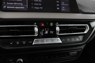 BMW 2 Serie Gran Coupé 218i High Executive  Automaat, M-sport, Leer, Digitaal Dash / 30