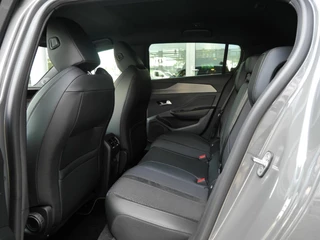 Peugeot 308 1.2 Hybrid 136 e-DCS6 GT | Demo | Automaat | Keyless entry & start | Led verlichting | 18 inch Lichtmetalen velgen | Navigatie | Adaptive cruise control | Rondom camera | Regensensor / 9